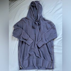 COPY - Aerie Hooded Sweatshirt